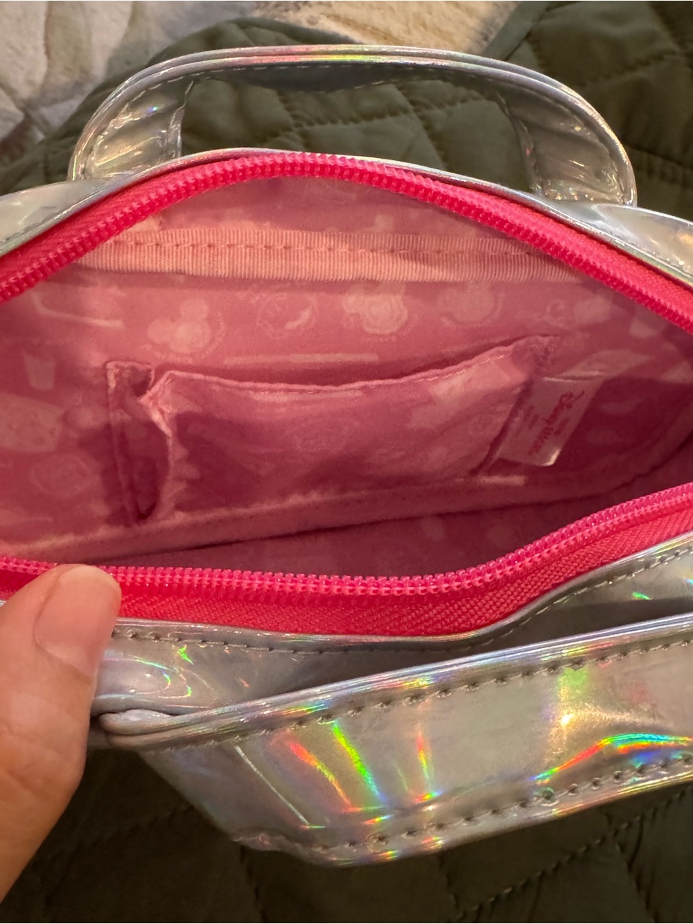 Tokyo Disney Resort Holographic Silver mini bag - Picture 5 of 6